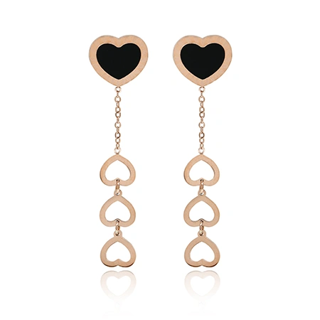  Jewellery Photography in Delhi for Earrings